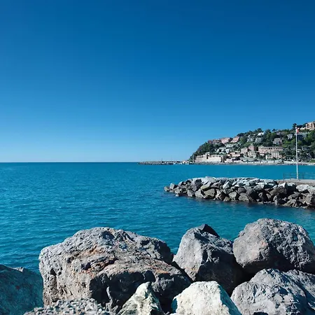 A Due Passi Dal Mare Apartment Arenzano
